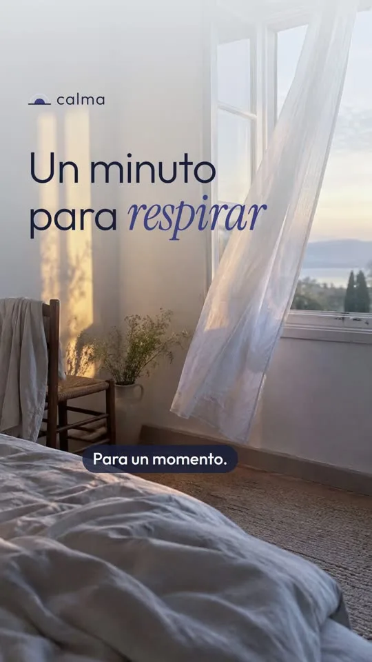 Fotograma 1. El gancho: un minuto para respirar, sobre una ventana al amanecer